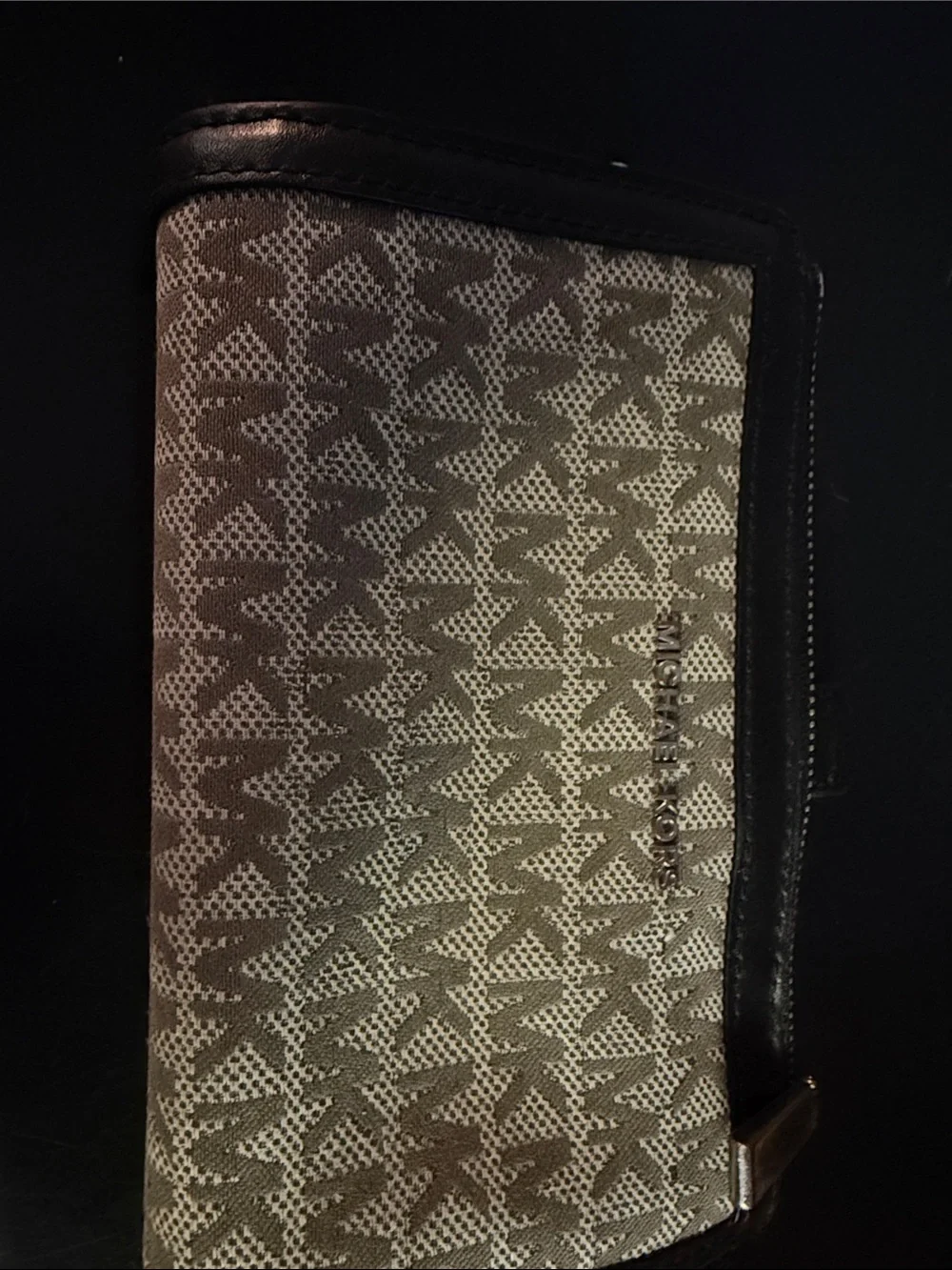 Michael Kors Black Leather Men's Trifold Wallet with Zip Pocket